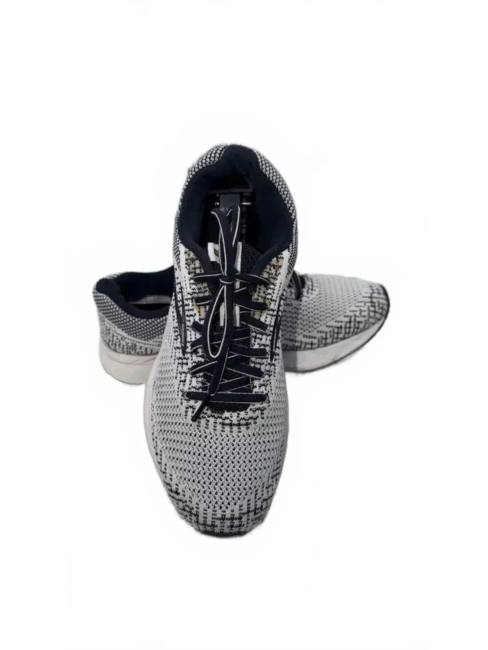 Brooks Women's Running Shoes Size 8 White and Black